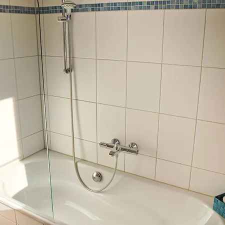 Eckhuus By Interhome Бутьядинген